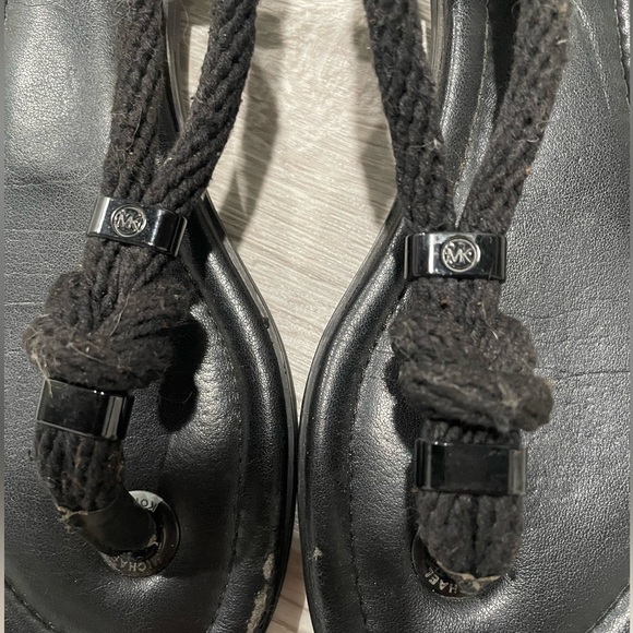 Black Knot MK sandals - Picture 2 of 10
